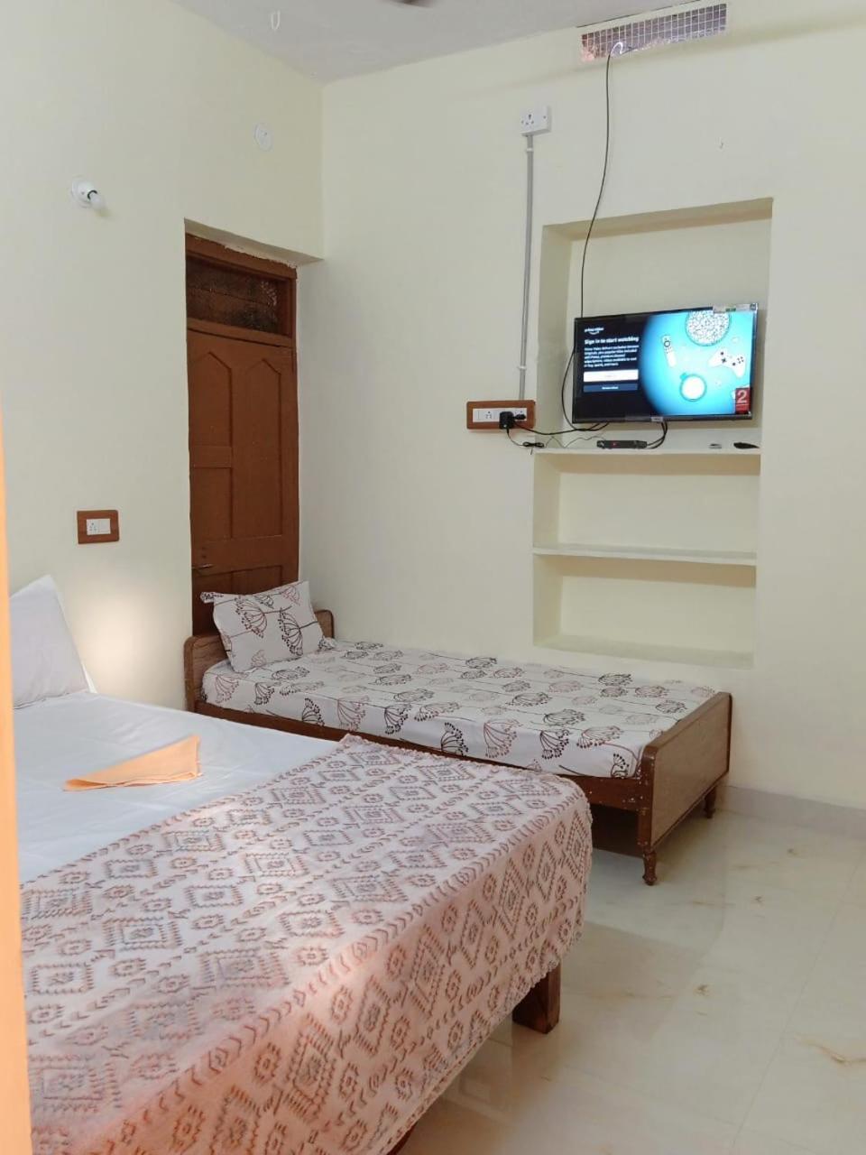 Mahesh Guest House Hampi Eksteriør bilde